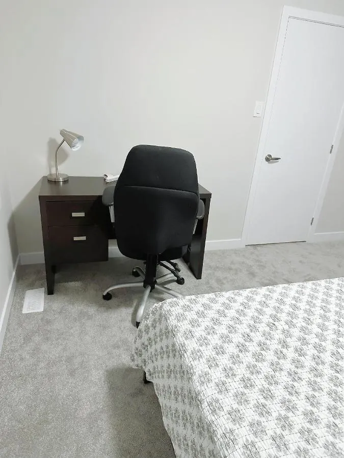 شقة 2 Bedroom Ensuite أوتاوا كندا